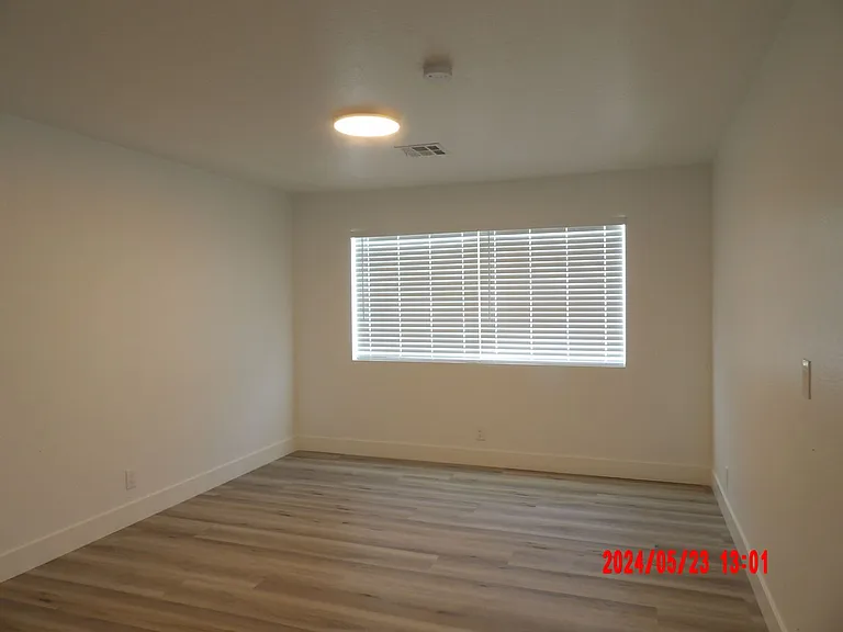4240 Gaye Ln — Photo 5
