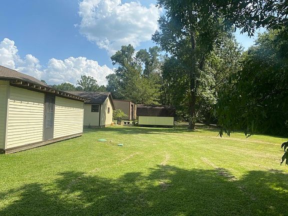 5th image of 363 Carol Dr
