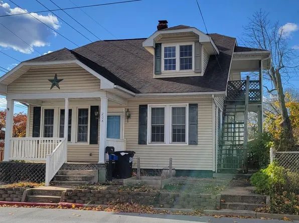 208 S Artizan St, Williamsport, MD 21795