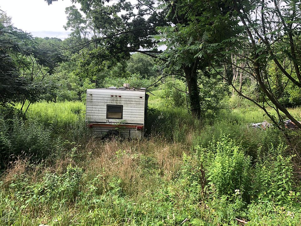 2nd image of 1056 Slocum Rd