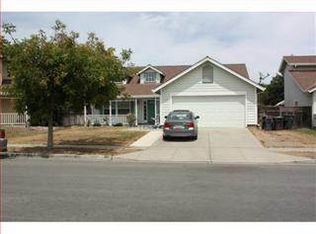 1129 Cape Cod Way, Salinas, CA 93906