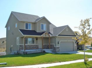 7312 N Red Pine Rd, Eagle Mountain, UT 84005