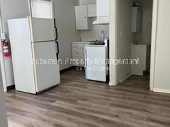 3rd image of 412 E Prairie St APT 3