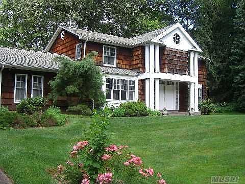 1st image of 39 Woodvale Dr