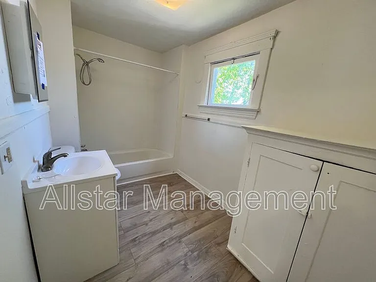 3617 W 46th St #3617 W 46TH UP — Photo 14