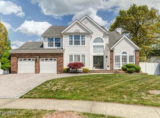 204 Lake Rd, Brick, NJ 08724