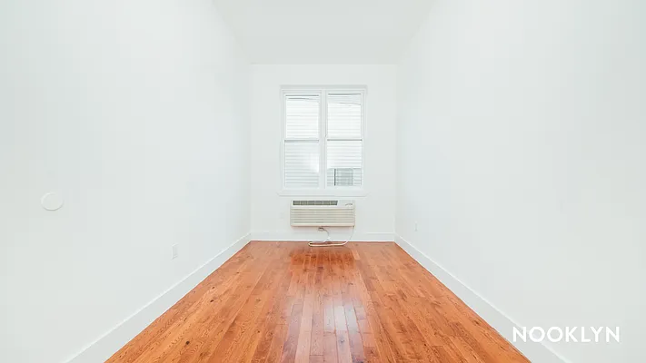 Rented by Nooklyn NYC LLC | media 17