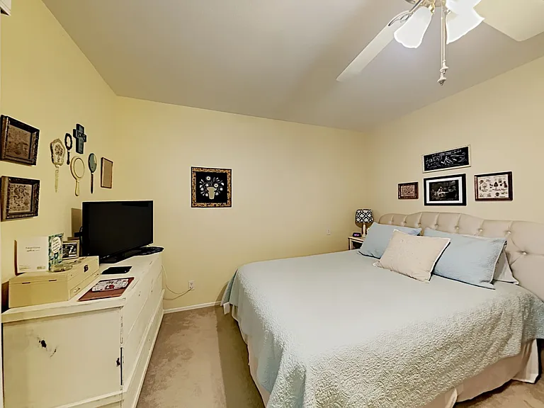 1806 Swanson Ave #202 — Photo 12