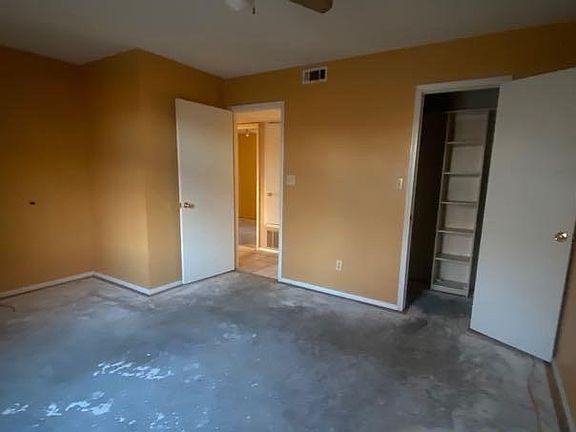 5th image of 410 Sandstone Dr