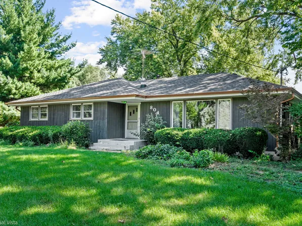 804 McHugh Rd, Yorkville, IL 60560