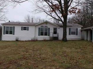22320 Spruce Rd, Waynesville, MO 65583