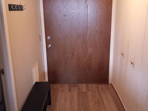 2nd image of 6000 Oakwood Dr APT 5A