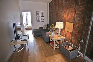 Rented by Bedford 6 Real Estate