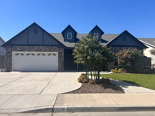 1519 W Castoro Way Photo 1