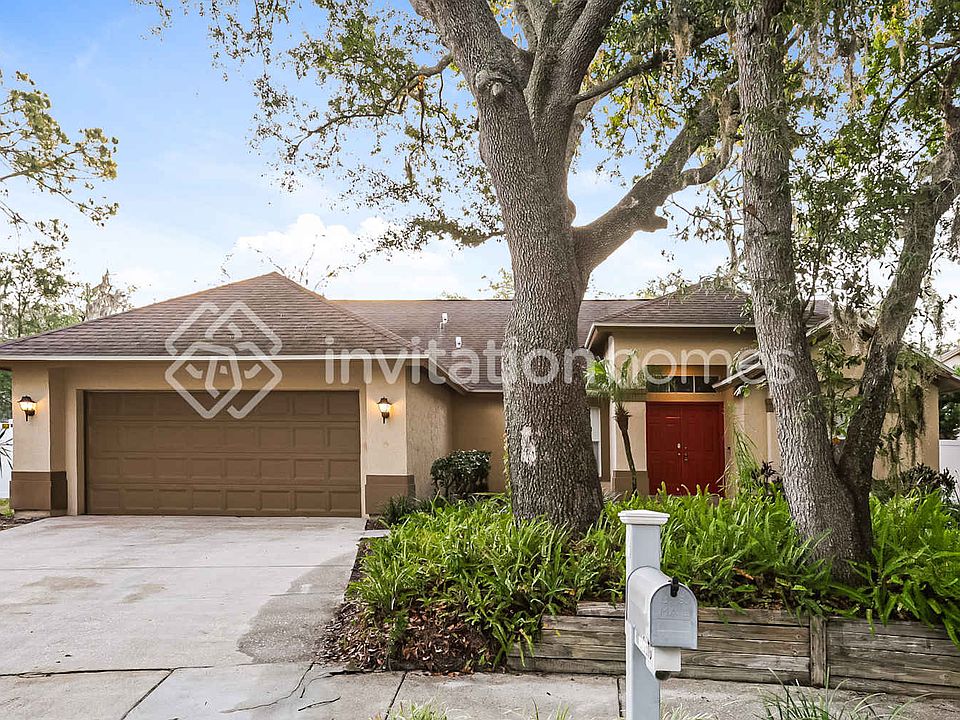 1st image of 16103 Dowling Ct