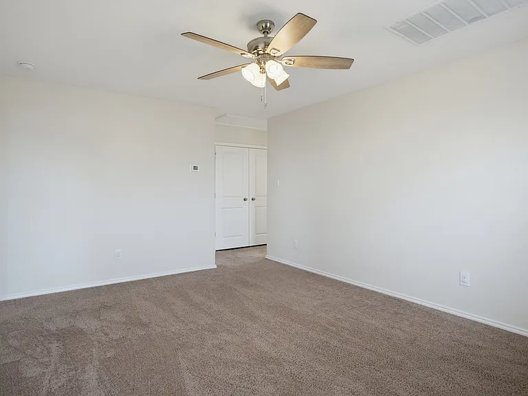 14042 Wool Park — Photo 13