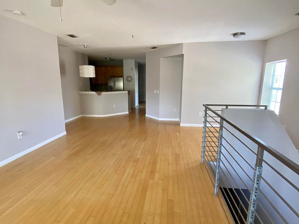 2nd image of 3873 Summer Grove Way N #7