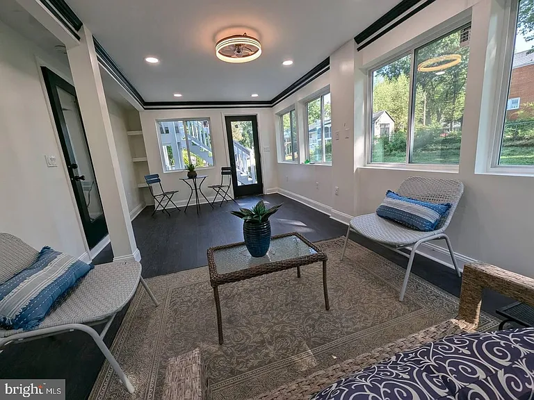 2208 Wakefield St — Photo 8
