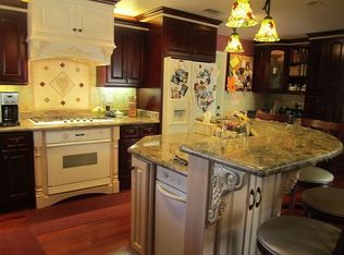 2864 Tiffaney Ln, Simi Valley, CA 93063