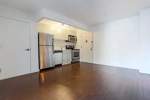 Rented by Arche Nest LLC | media 22