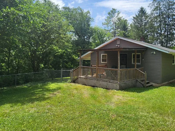 93 Brooks Mountain Rd, Hinton, WV 25951