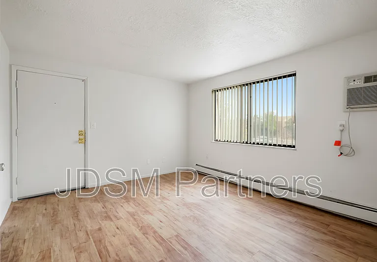 2455 Bryant St #9 — Photo 1