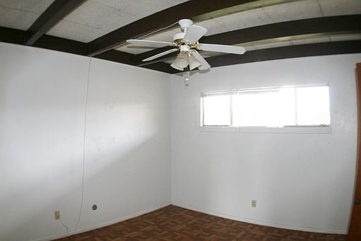 5th image of 701 W 21st St APT 34