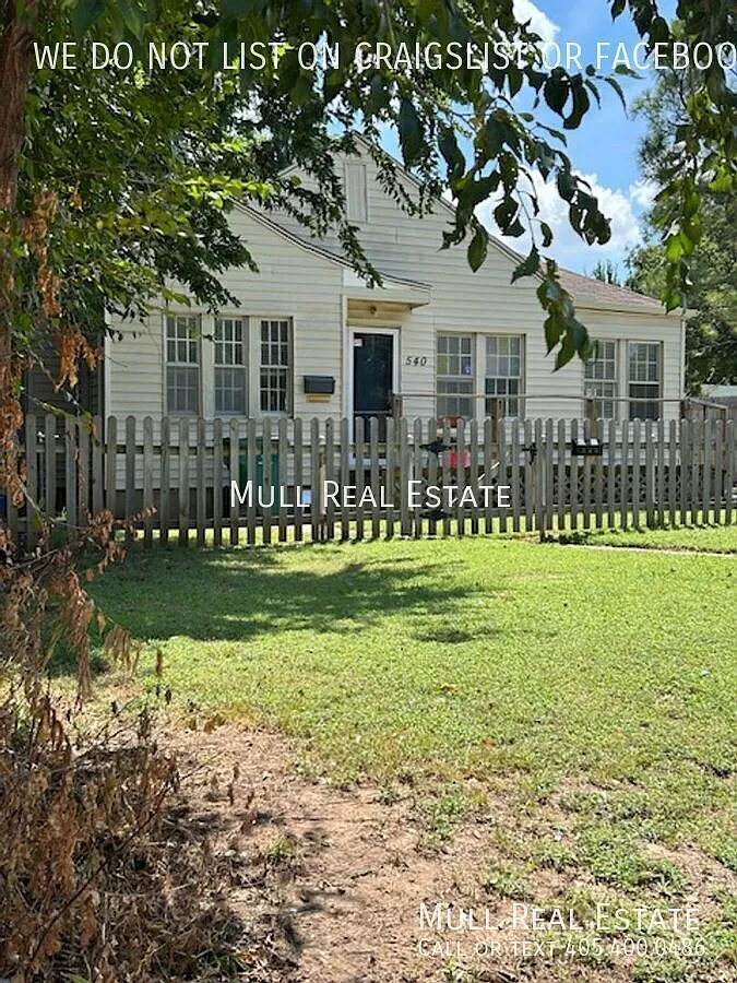 Affordable 2 bed 1 bath home for rent in Uptown OKC — Photo 1