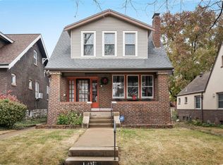 3827 Bowen St, Saint Louis, MO 63116