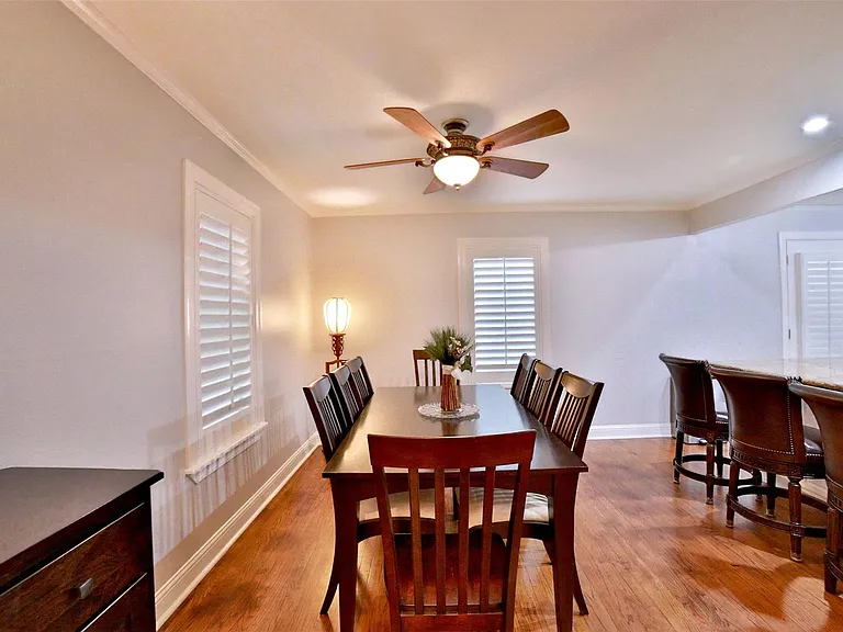 2625 Peckham St — Photo 9
