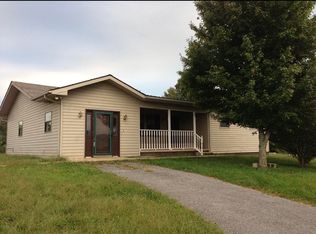 194 Saint George Ln, Harrogate, TN 37752