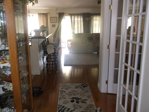3rd image of 3227 NE 14th Ave