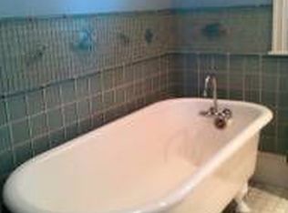 104 Fayerweather St, Cambridge, MA 02138