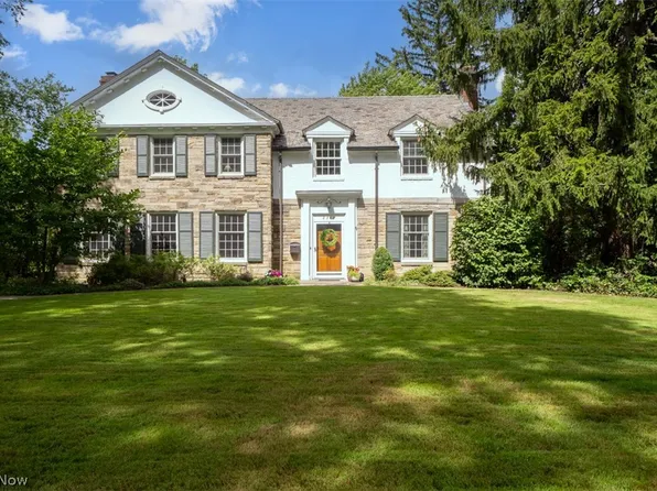 2748 Belvoir Blvd, Shaker Heights, OH 44122