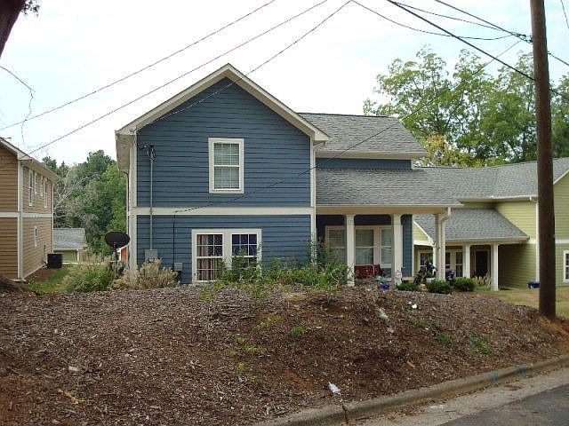 2nd image of 239 Madison Hts