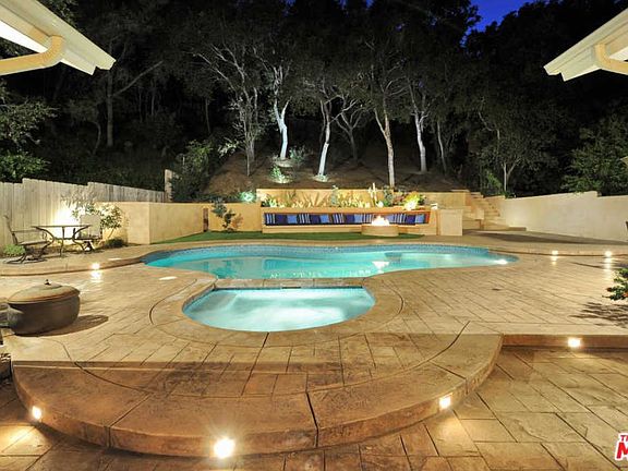 3rd image of 3533 Laurel Canyon Blvd