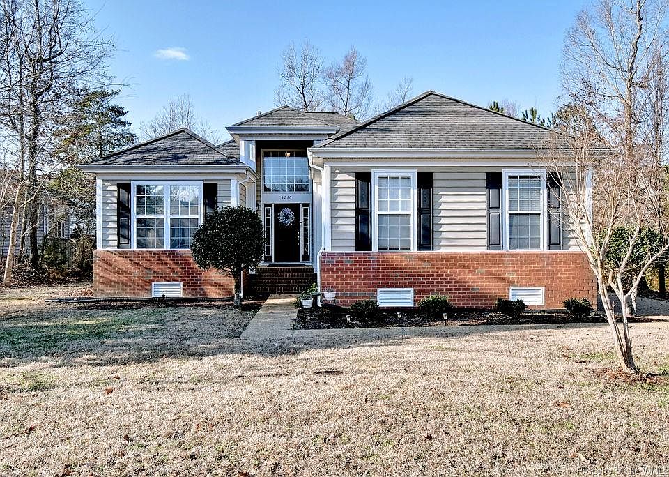 1st image of 5216 Queen Bishop Ln