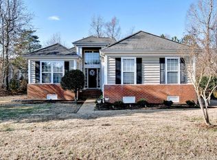 5216 Queen Bishop Ln, Williamsburg, VA