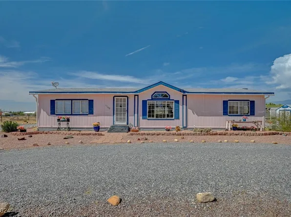 1140 Heritage Dr, Pahrump, NV 89048