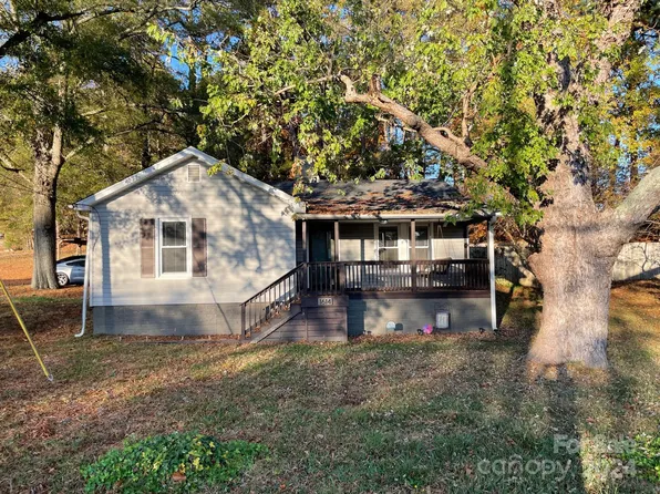 1614 W C St, Kannapolis, NC 28081