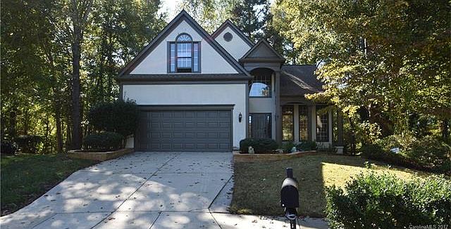 1st image of 5903 Waterelm Ln