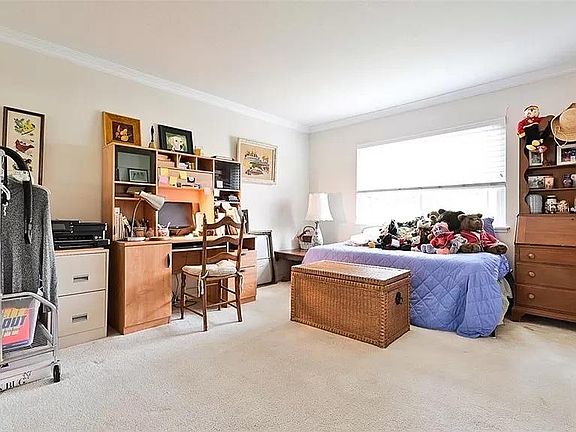 5th image of 1498 Blenbury Dr