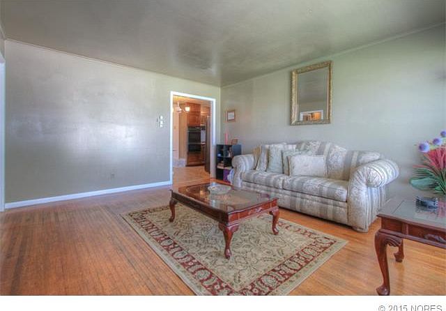 1st image of 1810 E Woodrow Pl