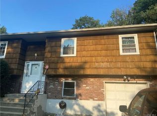 10 Michele Ct, Spring Valley, NY 10977