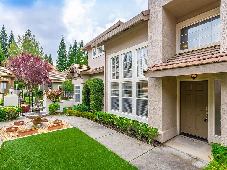 9925 Villa Granito Ln — Photo 1