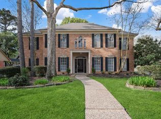 1931 Windy Green Dr, Kingwood, TX 77345