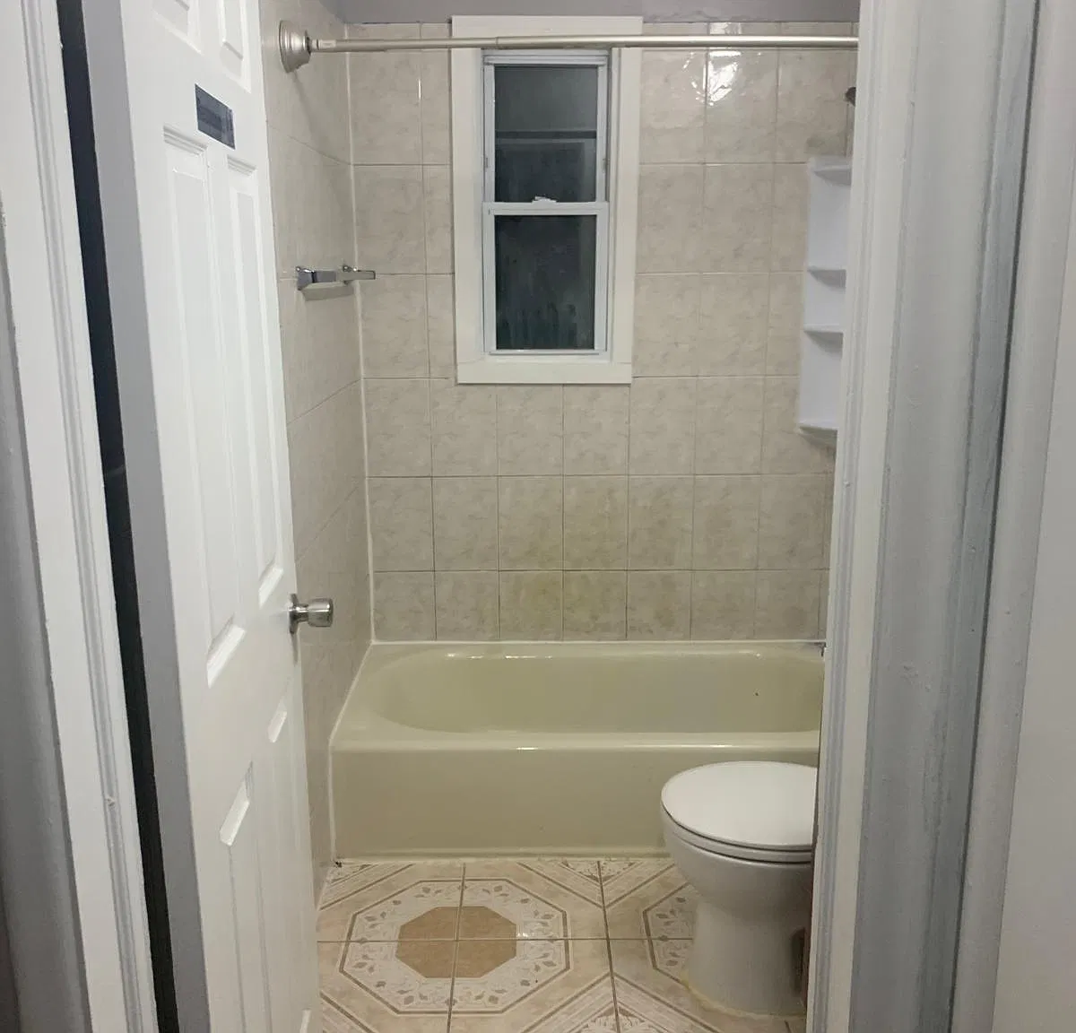 3 bed, 1680 sqft, $3,000 — Photo 2