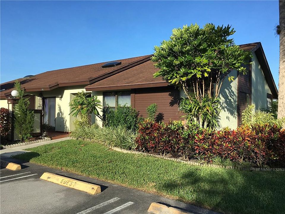 1st image of 465 Long Bow Court #465
