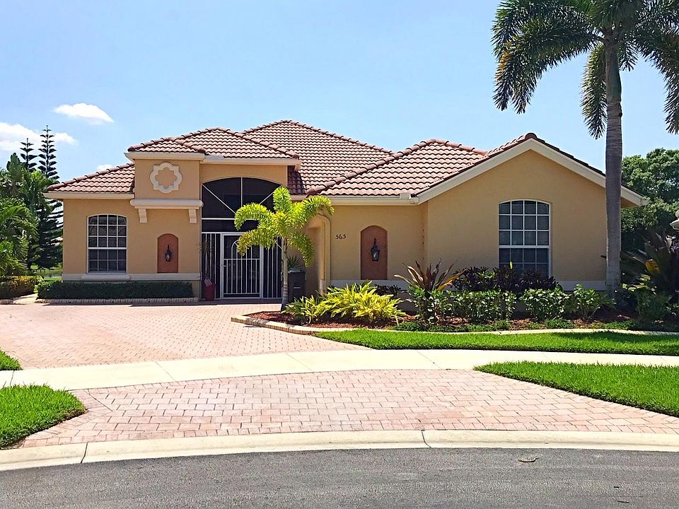 1st image of 565 SW Romora Bay