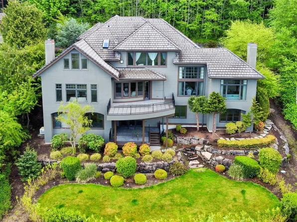 6438 170 Place SE, Bellevue, WA 98006